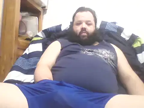 Snapshot of Strongbutgentle36 chatting on 01/13/25, 06:06 Strongbutgentle36 online show from 01/13/25, 06:06