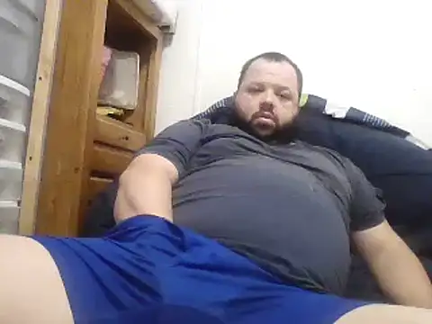 Snapshot of Strongbutgentle36 chatting on 03/09/25, 06:17 Strongbutgentle36 online show from 03/09/25, 06:17