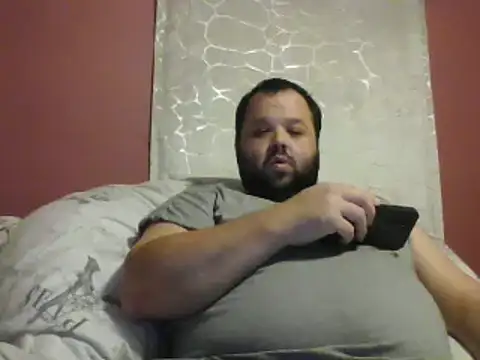 Snapshot of Strongbutgentle36 chatting on 09/10/25, 07:52 Strongbutgentle36 online show from 09/10/25, 07:52