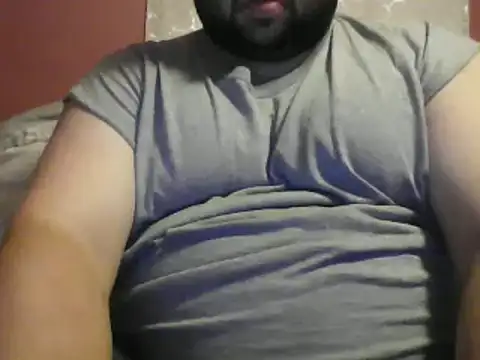 Snapshot of Strongbutgentle36 chatting on 09/11/25, 05:18 Strongbutgentle36 online show from 09/11/25, 05:18