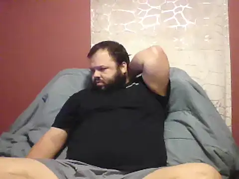 Snapshot of Strongbutgentle36 chatting on 10/11/25, 06:45 Strongbutgentle36 online show from 10/11/25, 06:45