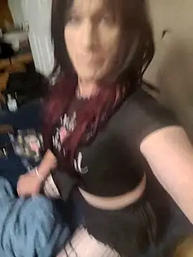 MaddyC6992 online show from 05/12/26, 06:10