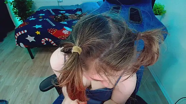 CranberryHot online show from 04/07/26, 06:41