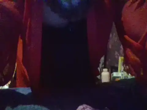 Snapshot of Myckeul chatting on 10/08/25, 05:05 Myckeul online show from 10/08/25, 05:05