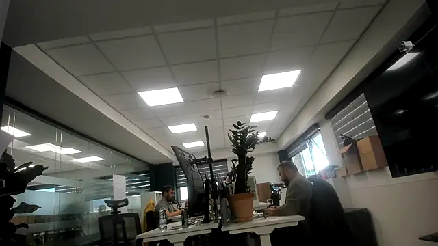 fmodel online show from 02/20/25, 12:47