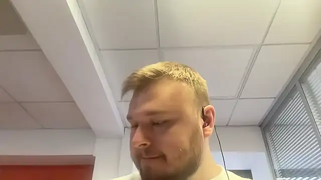 fmodel online show from 11/03/25, 01:12