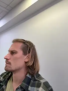 fmodel online show from 11/26/25, 09:43