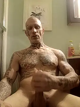 Snapshot of Casey884life chatting on 12/23/25, 07:50 Casey884life online show from 12/23/25, 07:50