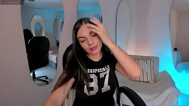 MorganHicks online show from 02/18/26, 07:54