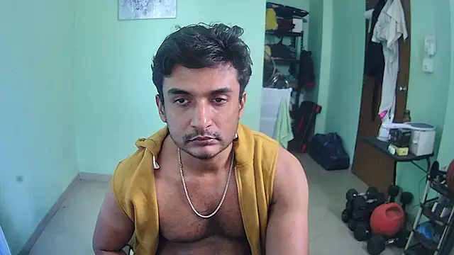 Snapshot of daringcutie chatting on 12/10/24, 06:33 daringcutie online show from 12/10/24, 06:33