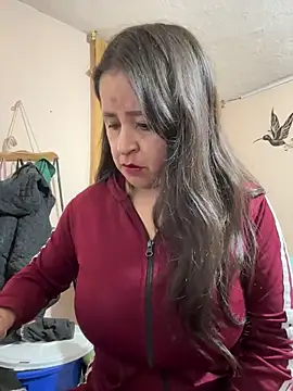 latinfemale online show from 11/16/25, 01:11