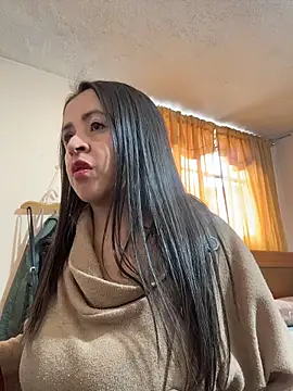 latinfemale online show from 04/20/26, 08:43