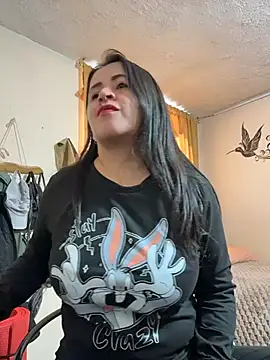 latinfemale online show from 07/07/26, 08:13