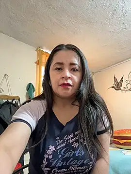 latinfemale online show from 07/16/26, 09:32