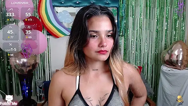 Snapshot of DestinyHills chatting on 03/12/25, 12:36 DestinyHills online show from 03/12/25, 12:36