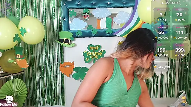 Snapshot of DestinyHills chatting on 03/17/25, 03:29 DestinyHills online show from 03/17/25, 03:29