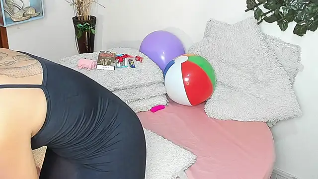 DestinyHills online show from 03/27/26, 12:05