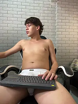 Nicola hard online show from 07/18/26, 04:27