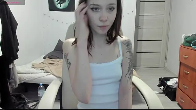 Snapshot of Nancy_ston chatting on 06/26/26, 02:43 Nancy ston online show from 06/26/26, 02:43