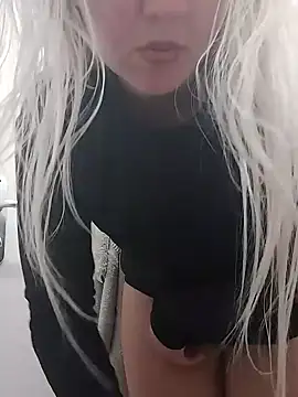 Mllesha74000 online show from 02/07/25, 01:01