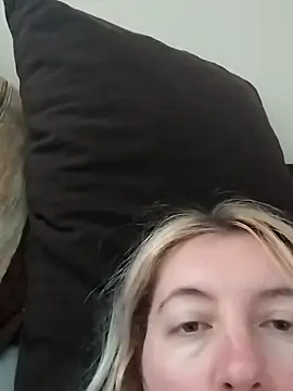 Mllesha74000 online show from 03/21/25, 03:24