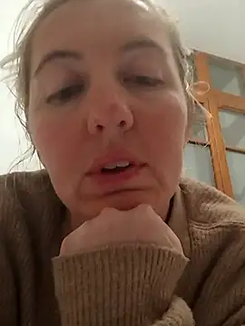 Mllesha74000 online show from 04/04/26, 06:38