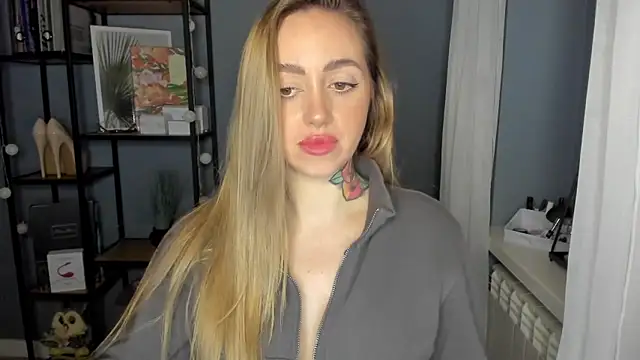 sexyCoralie online show from 12/07/24, 10:45