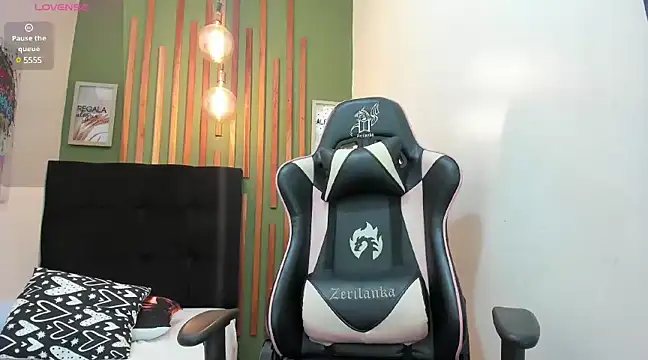 Sharloth milf online show from 03/06/25, 03:56