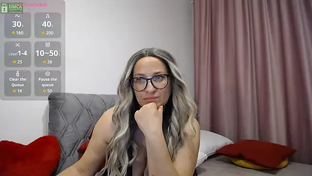 Aphrodite S32 online show from 10/27/25, 05:33