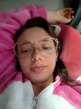 linda-schmidt online show from 11/23/25, 08:08