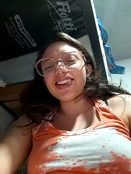 Snapshot of linda-schmidt chatting on 07/10/26, 02:27 linda-schmidt online show from 07/10/26, 02:27