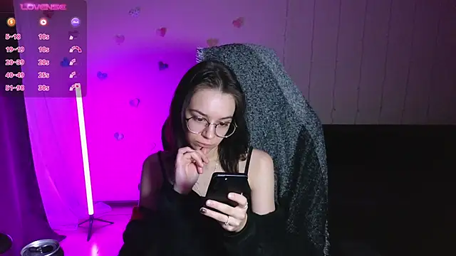 alyssa sweet online show from 02/11/25, 05:05