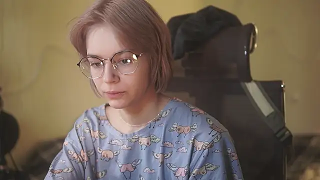 alyssa sweet online show from 04/28/26, 04:39