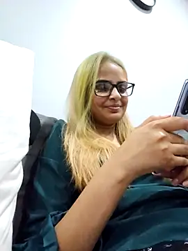 DirtySnowball69 online show from 09/10/25, 05:46