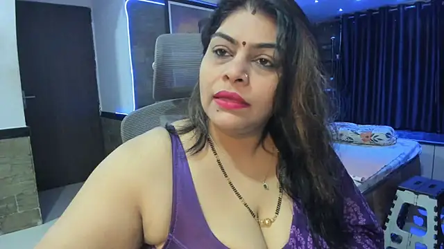 Snapshot of tarivishu23 chatting on 01/13/25, 01:45 tarivishu23 online show from 01/13/25, 01:45