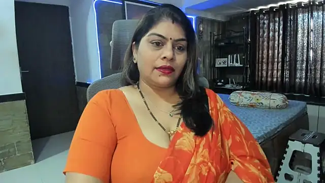 Snapshot of tarivishu23 chatting on 01/18/25, 05:31 tarivishu23 online show from 01/18/25, 05:31