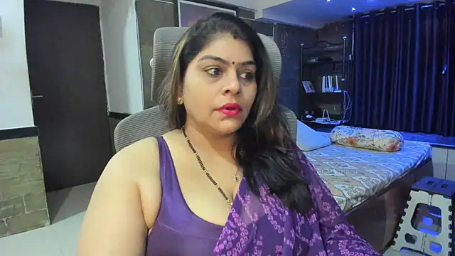 Snapshot of tarivishu23 chatting on 02/12/25, 01:16 tarivishu23 online show from 02/12/25, 01:16