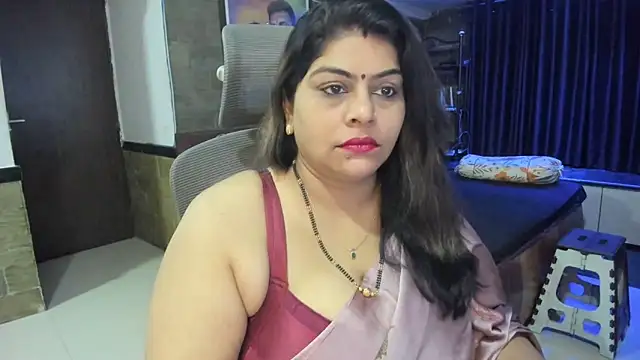 Snapshot of tarivishu23 chatting on 03/09/25, 12:31 tarivishu23 online show from 03/09/25, 12:31