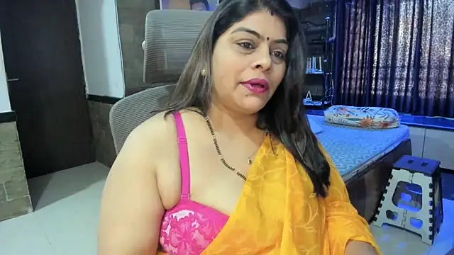 Snapshot of tarivishu23 chatting on 03/10/25, 03:12 tarivishu23 online show from 03/10/25, 03:12