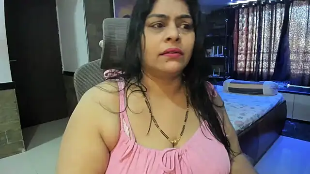 Snapshot of tarivishu23 chatting on 09/21/25, 03:08 tarivishu23 online show from 09/21/25, 03:08