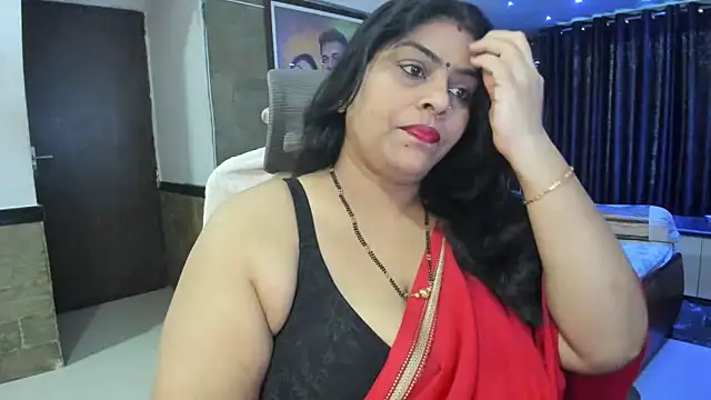 Snapshot of tarivishu23 chatting on 09/23/25, 02:14 tarivishu23 online show from 09/23/25, 02:14