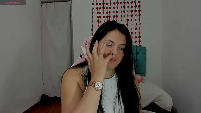 Snapshot of Anal_Milky_Momma chatting on 02/17/25, 12:59 Anal Milky Momma online show from 02/17/25, 12:59