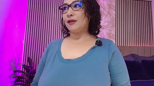 JuliRamirez online show from 03/20/26, 11:59