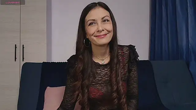 Snapshot of Swetisabella01 chatting on 04/28/26, 10:42 Swetisabella01 online show from 04/28/26, 10:42