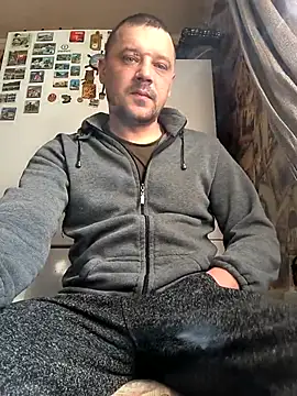 DanielOhCool online show from 02/26/25, 07:31