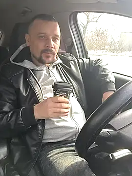 DanielOhCool online show from 03/19/25, 10:11