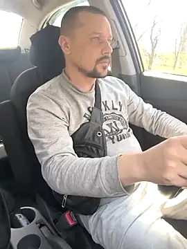 DanielOhCool online show from 04/17/26, 09:01