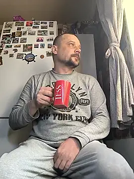 DanielOhCool online show from 04/18/26, 06:28