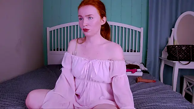 Snapshot of GingerArin chatting on 11/12/25, 09:21 GingerArin online show from 11/12/25, 09:21