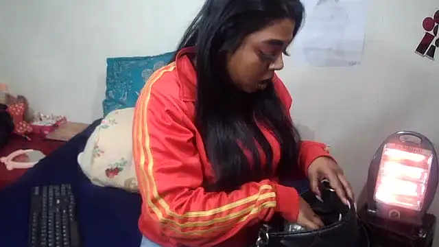 Snapshot of Indian_FireXX chatting on 07/20/26, 04:53 Indian FireXX online show from 07/20/26, 04:53